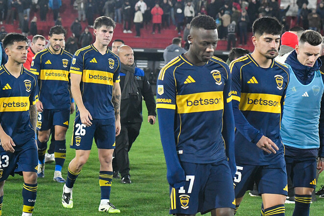 Драма гранда з Аргентини: 3 місяці без перемог, фіаско Кавані та Рікельме