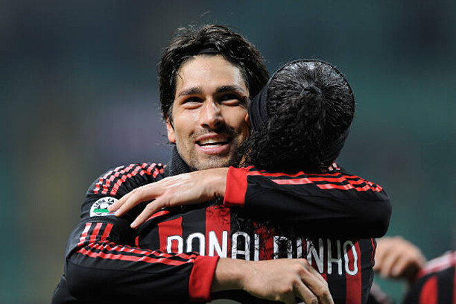 Список игроков, которые разделили поле с наибольшим количеством партнеров