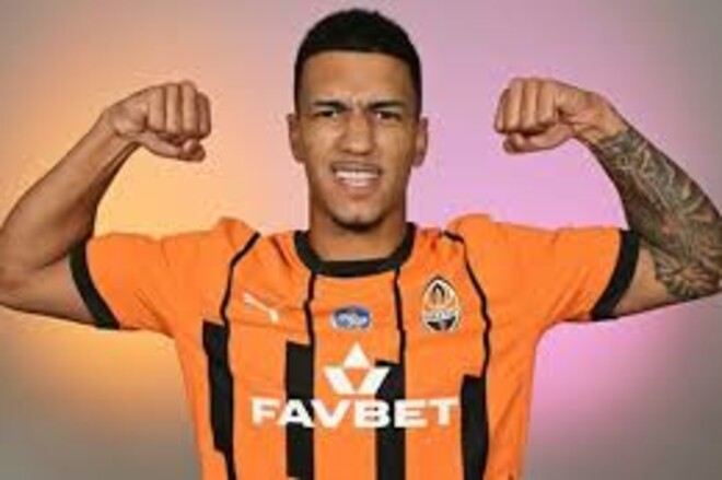 ВІДЕО. Дотиснули. Шахтар відкрив рахунок у матчі проти Епіцентра