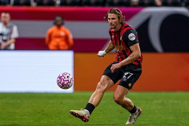 Рассекречена сумма, за которую Борнмут согласился продать Забарного в ПСЖ