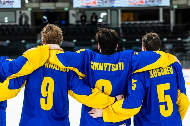 Молодой украинец хочет попасть на драфт НХЛ. Уже начал готовиться