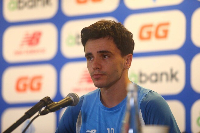 ШАПАРЕНКО: «Конечно, настроение боевое. У нас был сложный матч в Ровно»