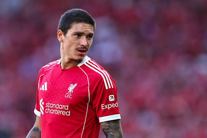 Ливерпуль получил запрос от Милана по форварду. Предложения еще нет