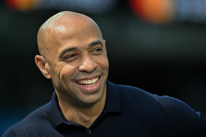 Легенда Арсенала стал глобальным амбассадором букмекера