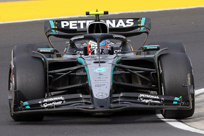 У Мерседес ухвалили рішення, яке вплине на весь їхній сезон у Ф1