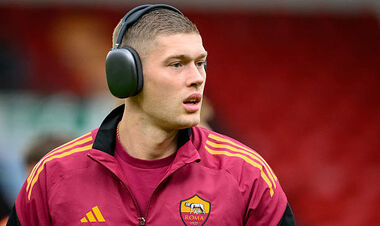 «Це кричуща ганьба». Італійський журналіст розніс Довбика