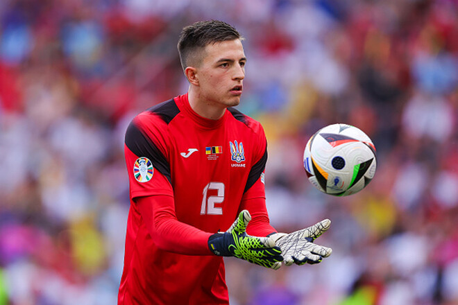 Трубин может перейти в один из сильнейших клубов. Сколько получит Шахтер?