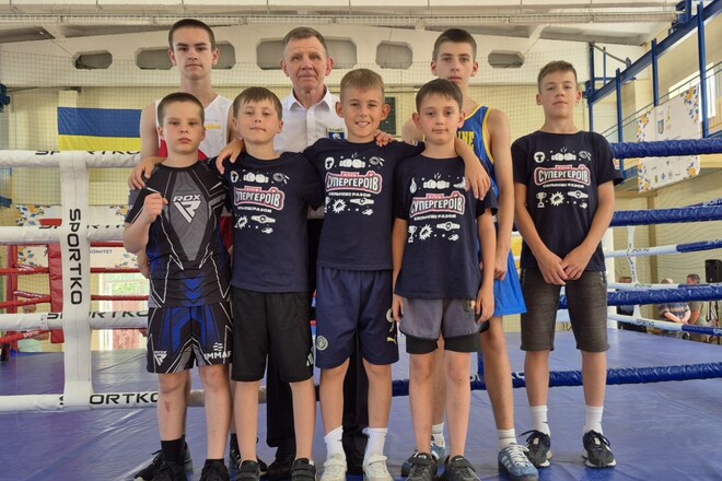 Воспитанники детской секции бокса SpartaBox и Favbet Foundation