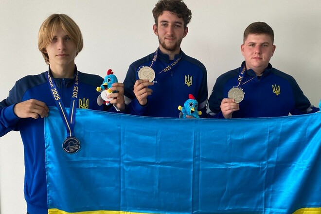 Украинское юниорское трио взяло серебро ЧЕ-2025 по стрельбе