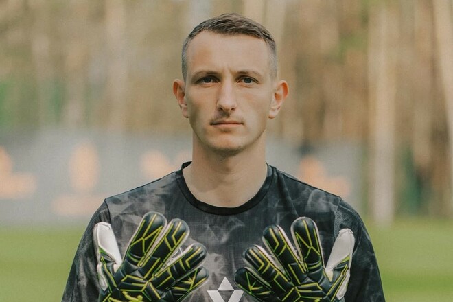 Голкіпер Шахтаря прокоментував потенційний перехід в чемпіонат Англії