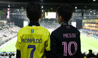 Эпоха окончена. Месси и Роналду снова не выиграют Золотой мяч