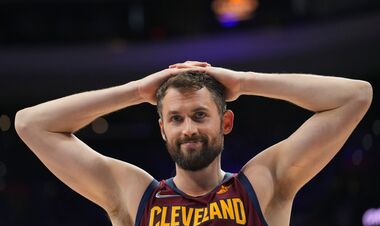 Не только Лейкерс. На звездного ветерана нацелились Клипперс