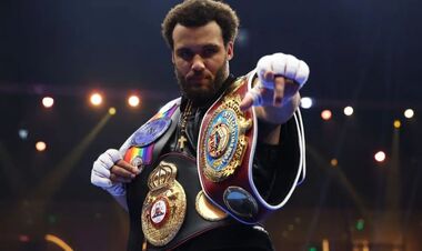 Итаума отличился неожиданным поступком после нокаута в бою Усик – Дюбуа