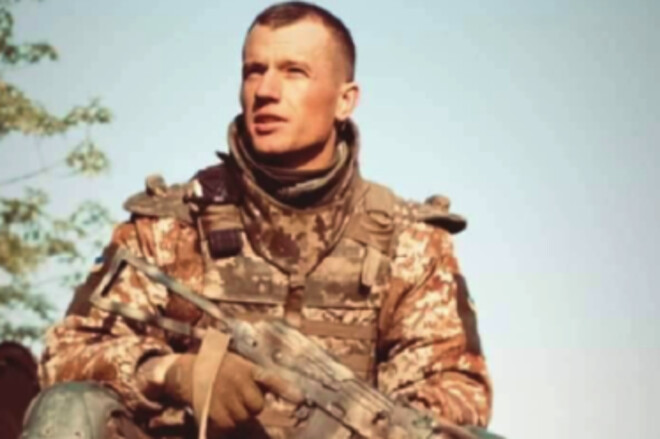 Схилимо голови. Екс-футболіст Буковини та Пробою загинув на Донеччині