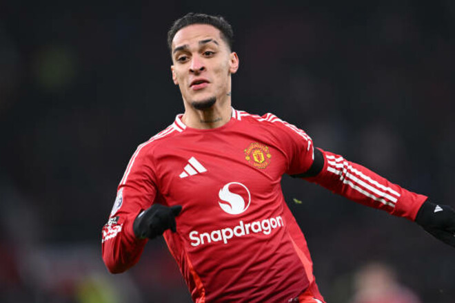 Провальная звезда МЮ может стать одноклубником Трубина в Бенфике