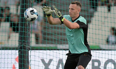 Туран оценил игру Ризныка, который совершил 8 сейвов против Панатинаикоса