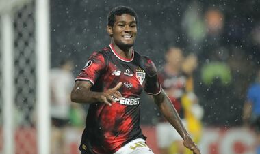 Шахтер ведет переговоры по трансферу нападающего. Предложение сделано