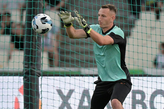 Туран оцінив гру Різника, який здійснив 8 сейвів проти Панатінаїкоса