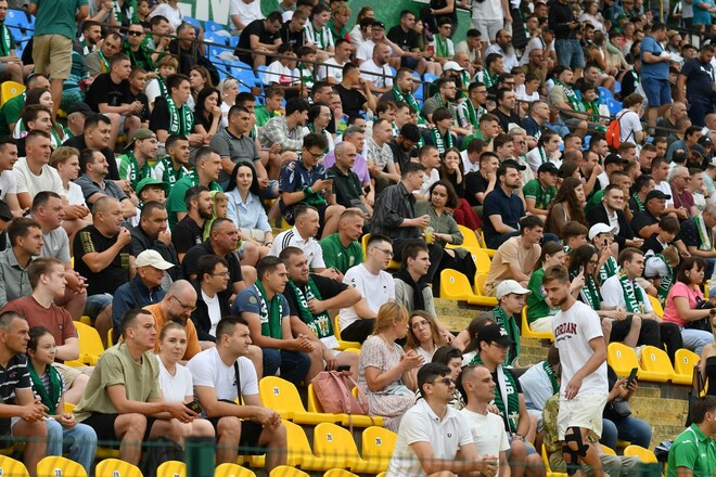 Будет громко. Карпаты продали все билеты на матч с Шахтером