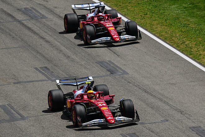 «Це катастрофа, немає слів». Хемілтон і Леклер оцінили провал Феррарі