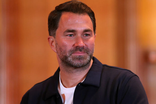 Едді ХІРН: «Виграє бій дуже легко. Він не дурень»