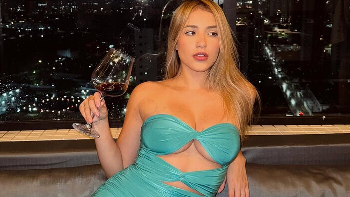 ФОТО. Девушка футболиста Шахтера опубликовала откровенные кадры