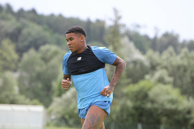 ФОТО. Форвард дивом не забив свій перший гол в УПЛ за Динамо