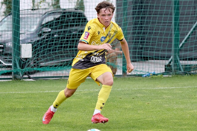 Это рекорд. В матче Рух – Динамо сыграл самый молодой игрок в истории