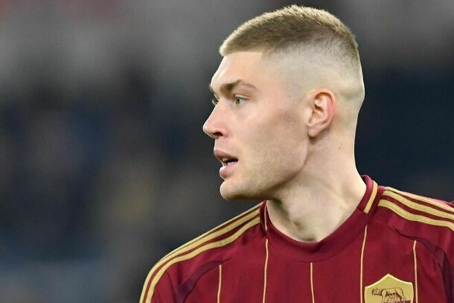 Рома заблокировала трансфер Довбика в именитый клуб. Стала известна причина