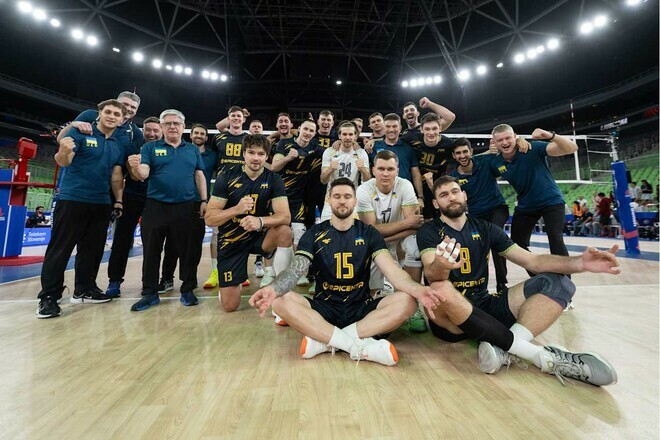 Есть ли Плотницкий? Стал известен расширенный состав сборной Украины на ЧМ