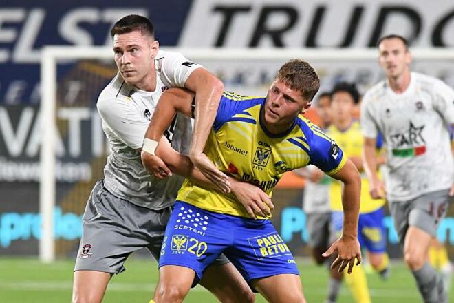 Удаление и два гола. Стартовал 3-й тур чемпионата Бельгии