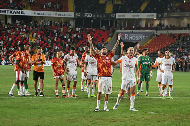 Дебют Лероя Сане. Галатасарай начал чемпионат Турции с разгромной победы