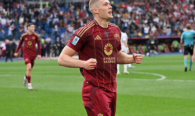 Довбик проти Миколенка. Стартові склади на матч Евертон – Рома