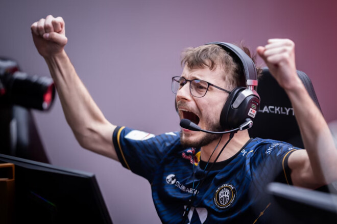 До гравця ENCE неодноразово викликали поліцію через гучні крики