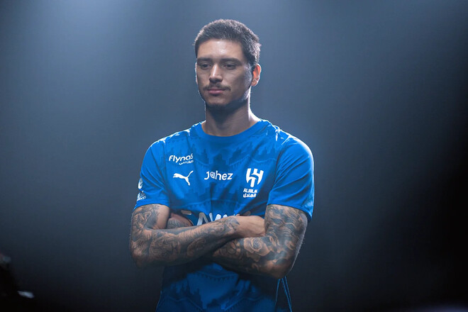 ОФІЦІЙНО. Аль-Хіляль придбав форварда з Ліверпуля за 53 млн євро