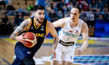 Перемога збірної у баскетболі, зарплата Забарного у ПСЖ, розгром від Костюк