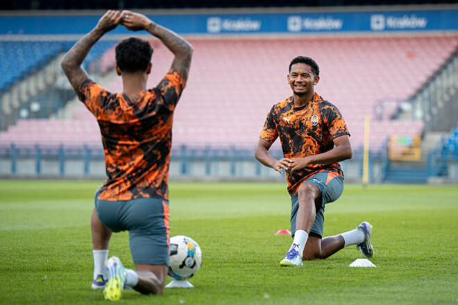 Почему сломался Эгиналду? Стали известны подробности травмы игрока Шахтера