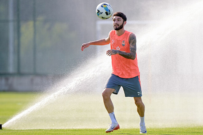 ФОТО. Шахтар готується до матчу УПЛ із Карпатами у Львові