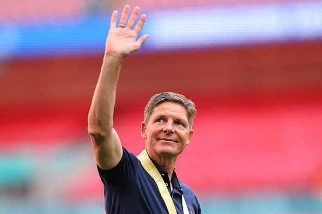 «Ни за какие деньги не купишь». Коуч Кристал Пэлас – о победе в Суперкубке