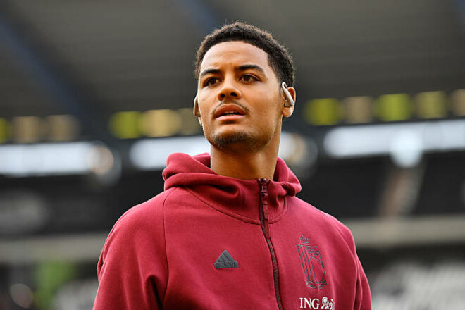 Милан близок к трансферу защитника. Это партнер Малиновского