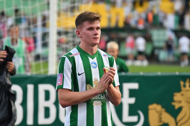 Карпаты назвали лучшего игрока в матче с Шахтером. Он спас львов