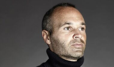 ІНЬЄСТА: «Це ідеальний футболіст, багато дивився на нього по телевізору»