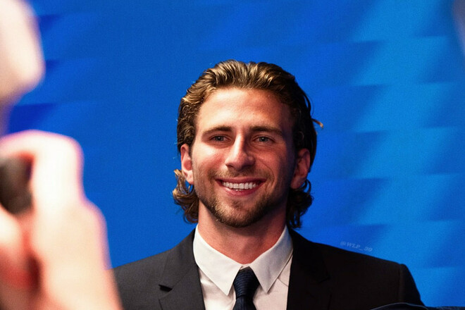 Зі зрозумілих причин: Забарний підписався на всіх гравців ПСЖ, крім одного