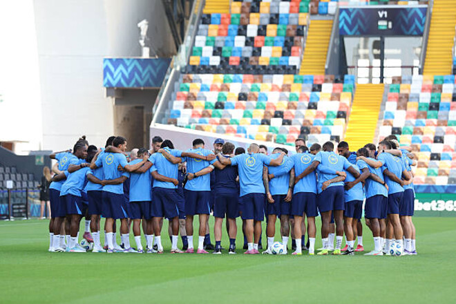 Тоттенгем 14 разів зустрічався з французькими клубами. Статистика шпор