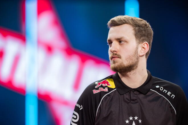 Игрок Astralis рассказал об изменении ролей и влиянии HooXi