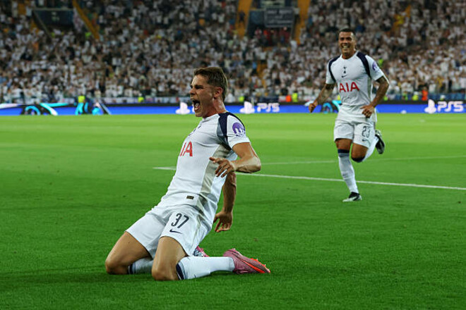 ВІДЕО. Тоттенгем шокував ПСЖ у кінці першого тайму. Забив ван де Вен