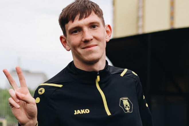 Клуб Першої ліги розірвав контракт із півзахисником