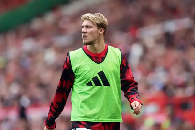 Фулхэм нацелился на форварда Манчестер Юнайтед