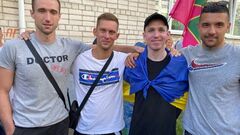 ФОТО. «Герой дома». Волейболист Никита Калиберда вернулся из плена