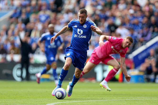 Магия цифр. Джейми Варди забил юбилейный гол в юбилейном матче